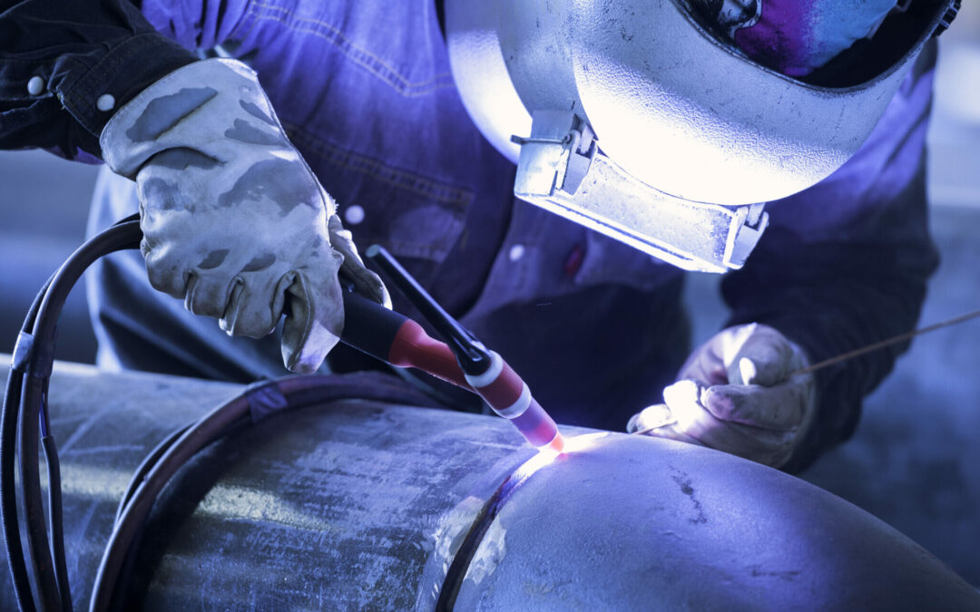 Gas cutting torches for metal
